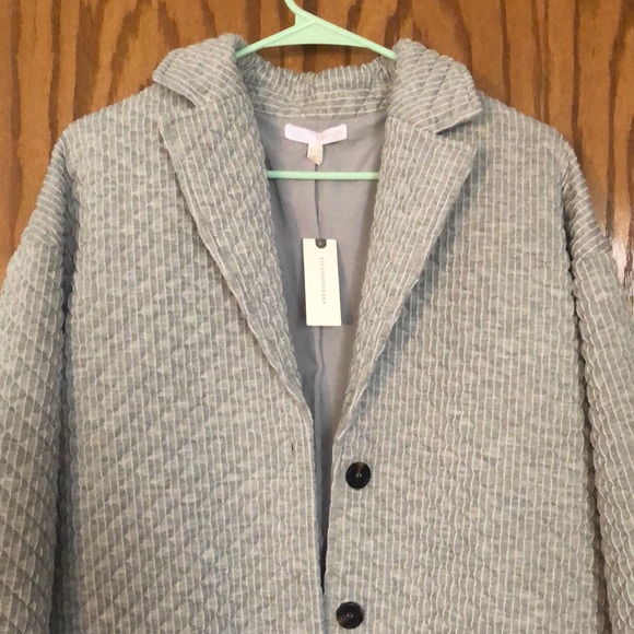 Grey stripped coat. - Picture 2 of 5